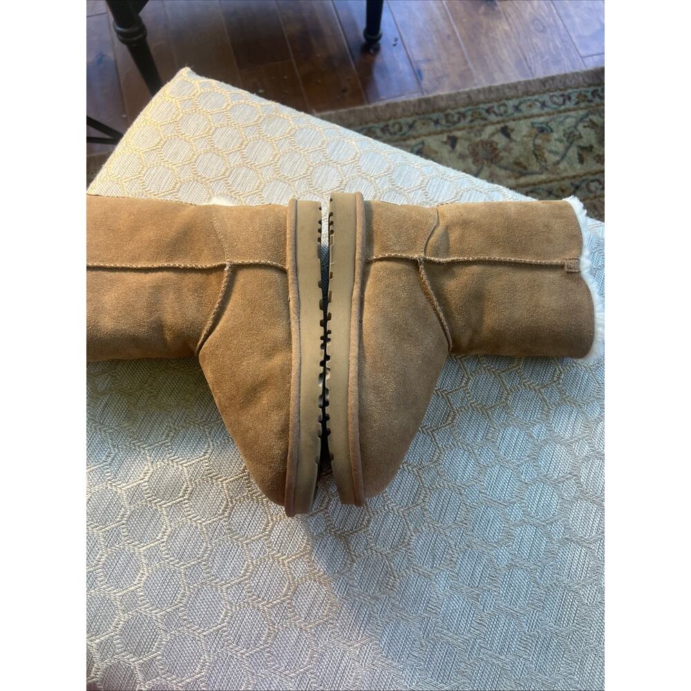 UGG Classic Short Charm Women’s Suede Shearling Pull-On Mid-Calf Boots US 7 - Picture 6 of 10